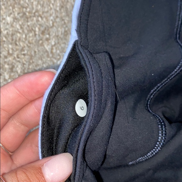 Lululemon Wunderunders! - Picture 3 of 3